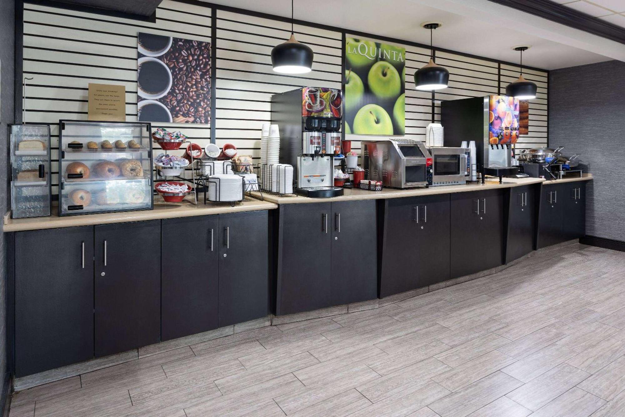 La Quinta Inn By Wyndham Buffalo Airport Williamsville Εξωτερικό φωτογραφία