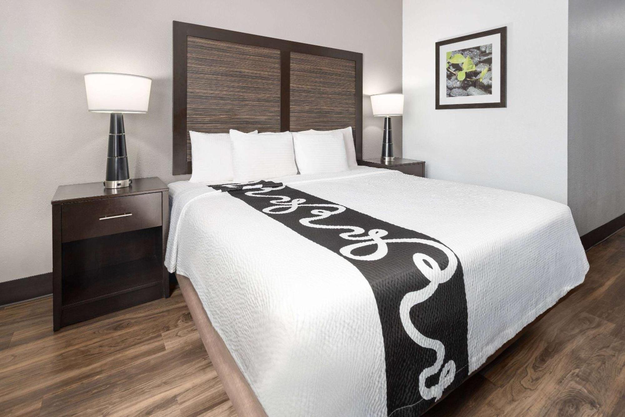 La Quinta Inn By Wyndham Buffalo Airport Williamsville Εξωτερικό φωτογραφία