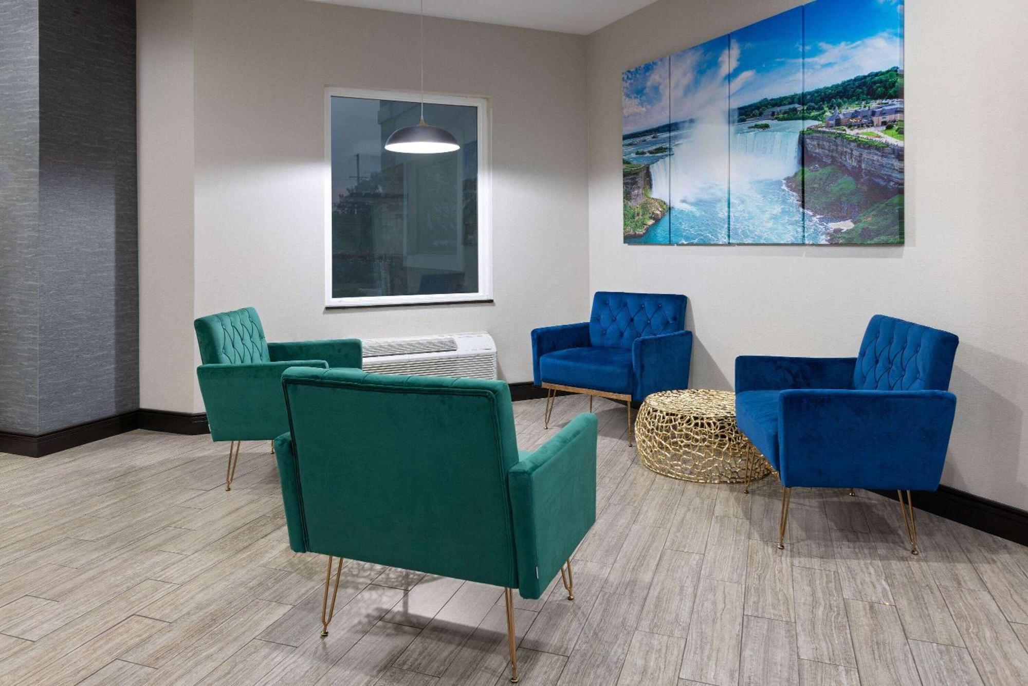 La Quinta Inn By Wyndham Buffalo Airport Williamsville Εξωτερικό φωτογραφία